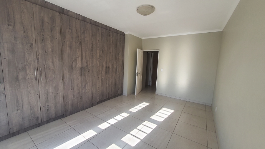 5 Bedroom Property for Sale in Beacon Bay North Eastern Cape
